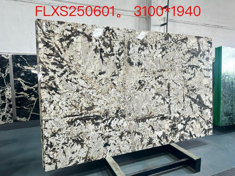 金孔雀FLXS250601 - Golden Peacock