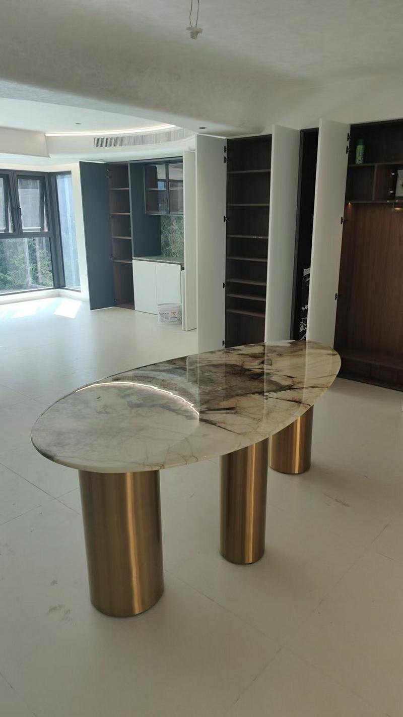 水滴型餐桌 (2) - Dining Table